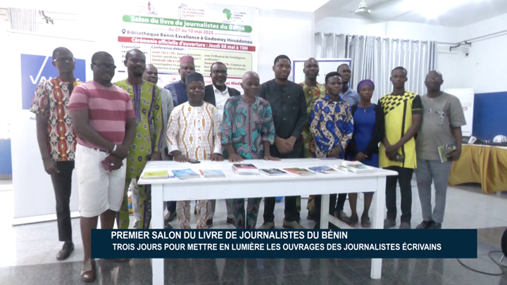 salon du livre de journalistes du Béni